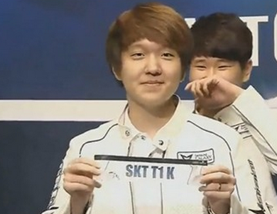 【前瞻】2025LPL春季赛 RA vs EDG，强强对话为常规赛收官